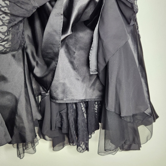 Nygard NWT Petite 12P Skirt Asymmetrical Fairy Whimsigoth Boho Animal Print Blk - Picture 4 of 12